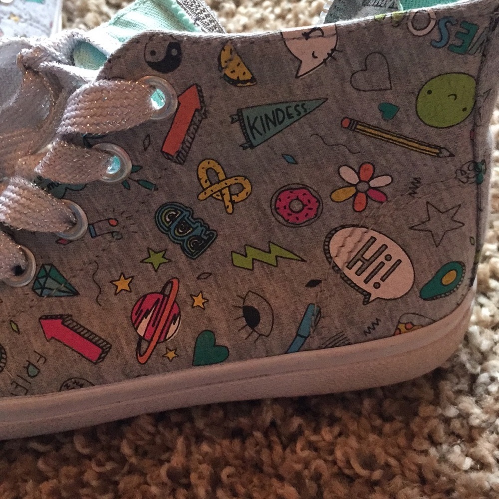 Cat & Jack sneakers high top gray with white - Picture 4 of 5